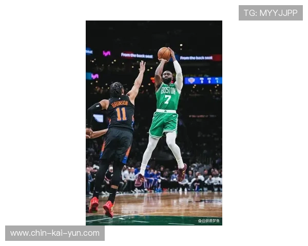 塔图姆防守端发挥极致，凯尔特人防线坚如铁